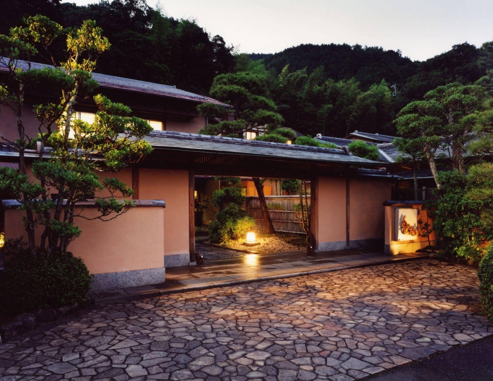 Oni No Sumika Hotel อิซุ ภายนอก รูปภาพ